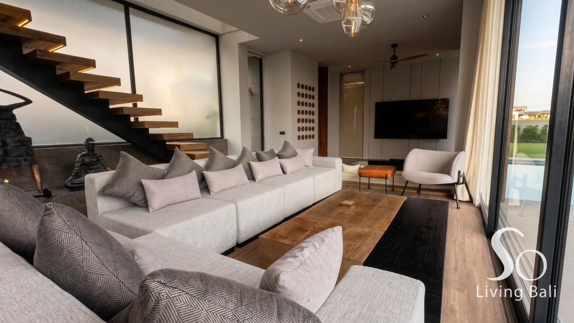 Property - IP176_ (13).png - 