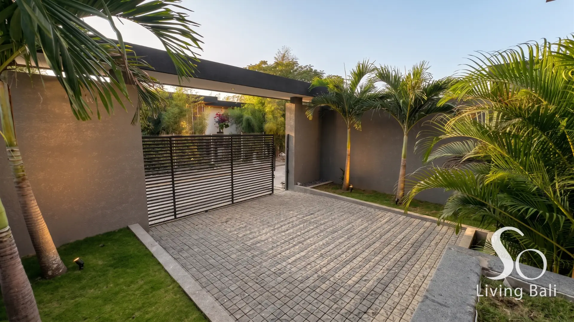 Property - IP176_ (25).png - 