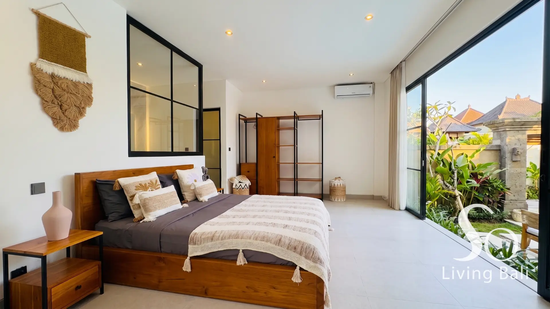 Property - IP172_ (12).png - 
